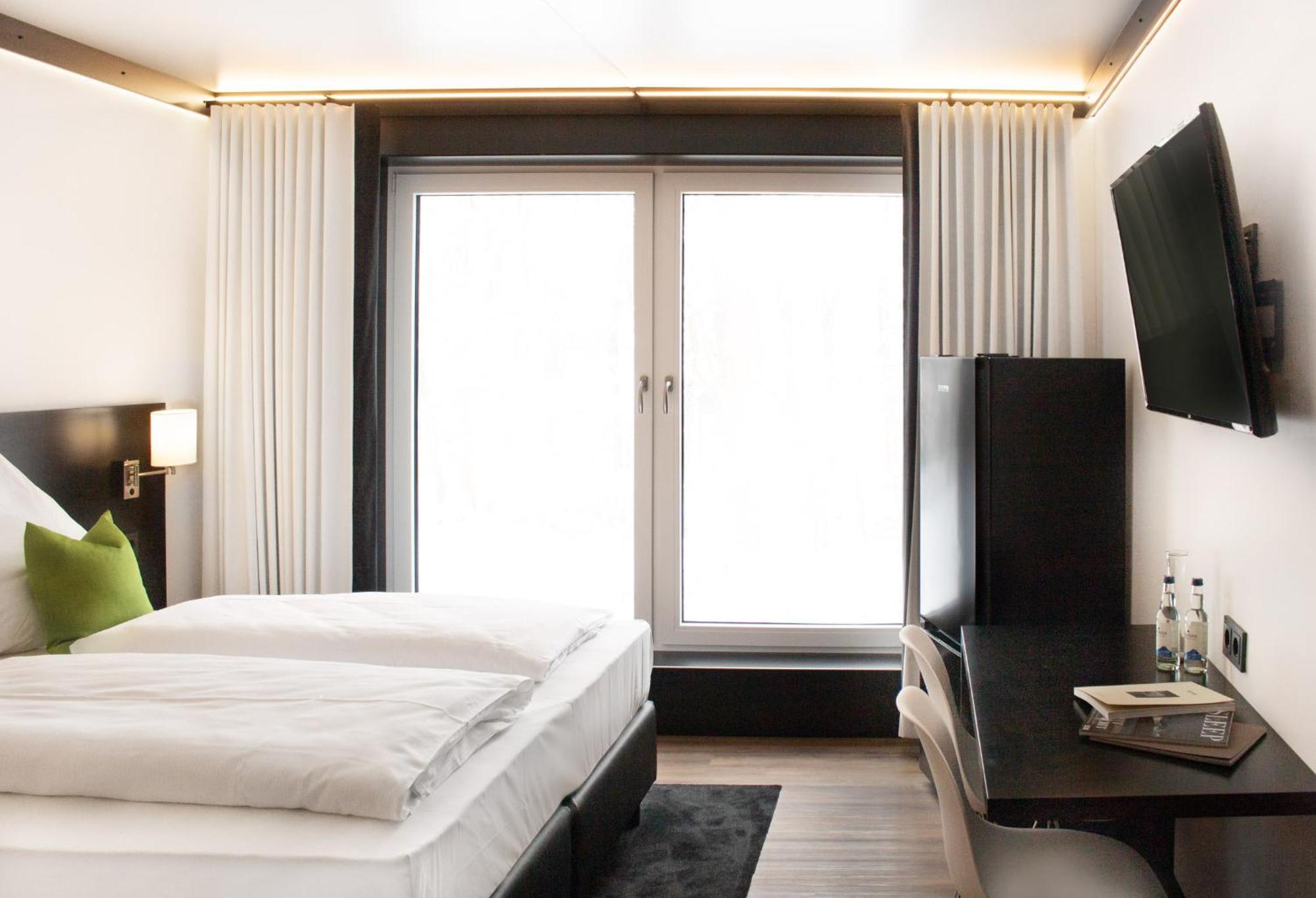 Mwh Hotel By Wmm Hotels Wiesentheid Bagian luar foto